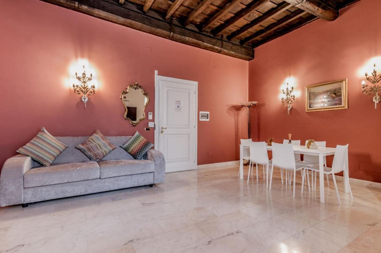 - Pietra Apartment Rom